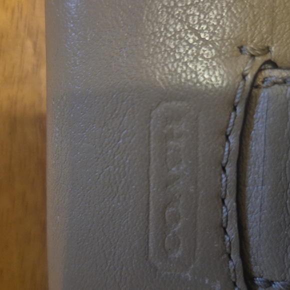 EUC Coach Wallet - Picture 3 of 15